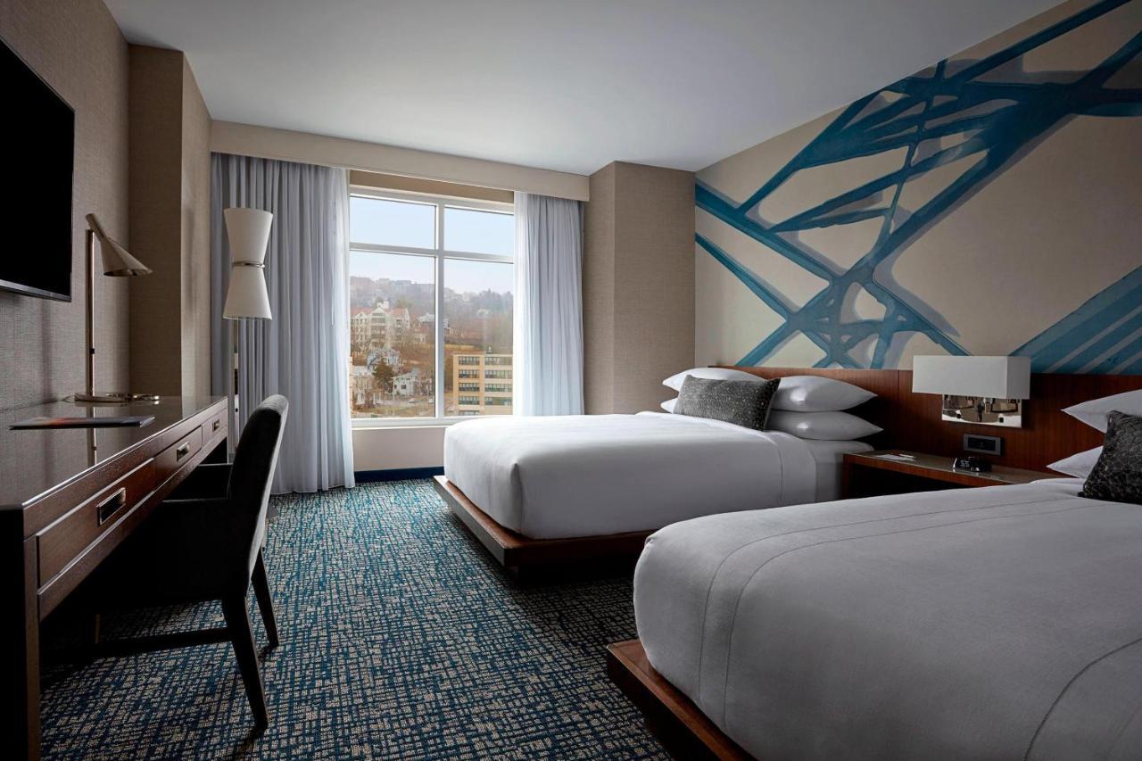 Ithaca Marriott Downtown On The Commons Exterior foto