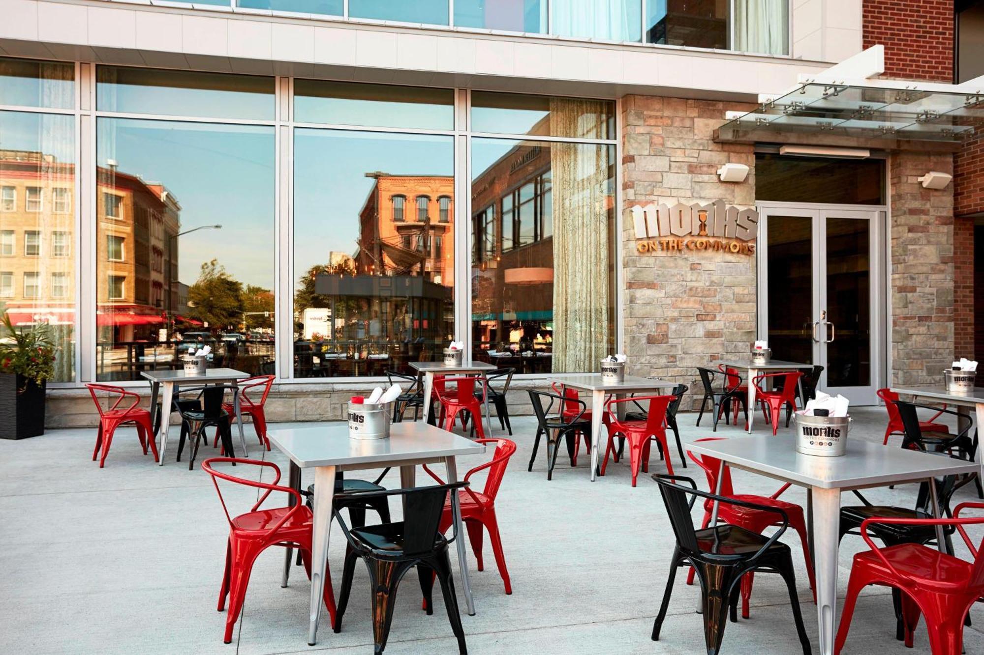 Ithaca Marriott Downtown On The Commons Exterior foto